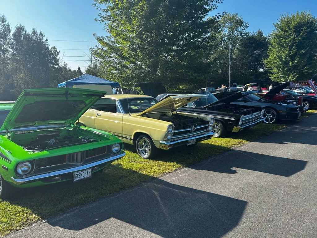 Lineup of classic cars at Freddie's Cruise-In 2023.